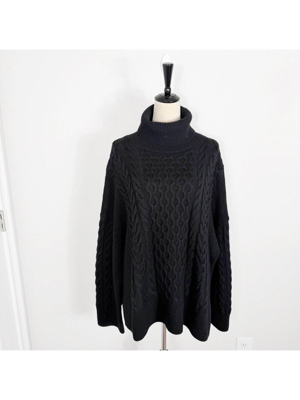 BANANA REPUBLIC 100% Merino Wool Turtleneck Sweater Cable Knit Black Cozy XXL